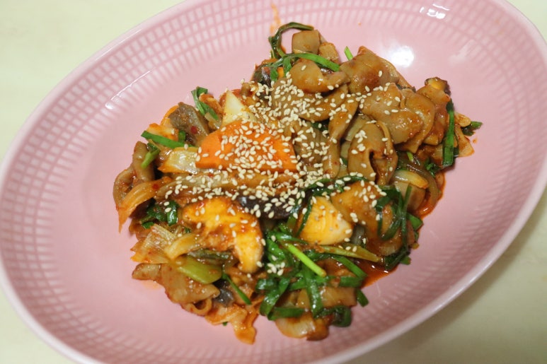 야끼곱창 이미지