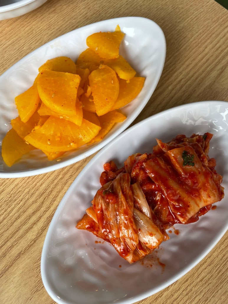 옛날닭곰탕닭발 이미지