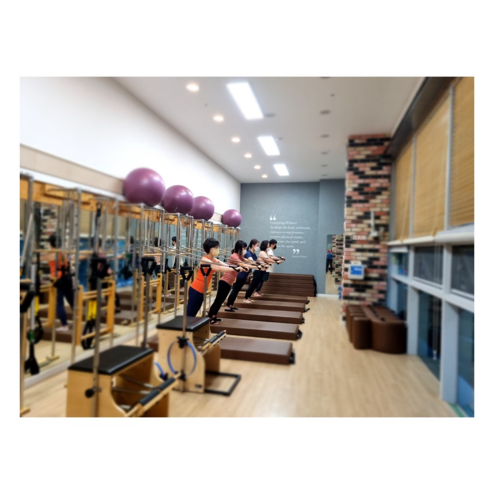 체어스튜디오 이미지