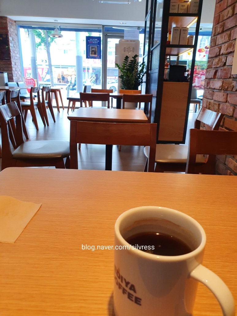 이디야연남동점 이미지