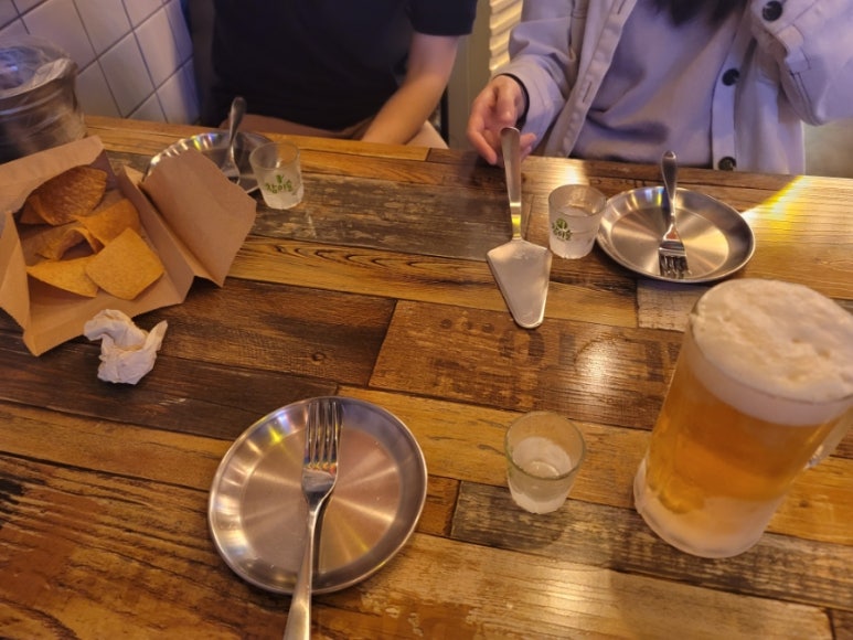 무지개맥주(한대앞역점) 이미지