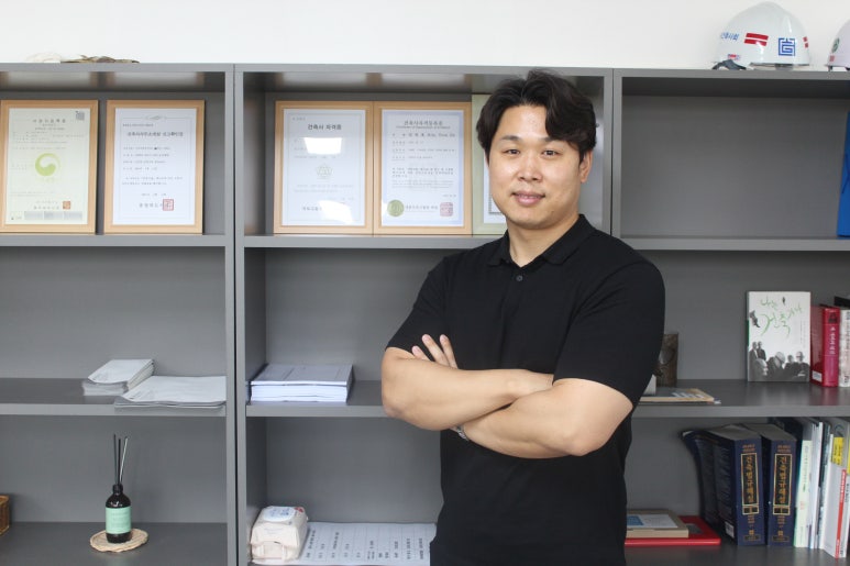 우주건축사사무소 이미지
