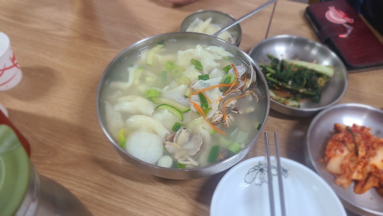 청솔칼국수 이미지