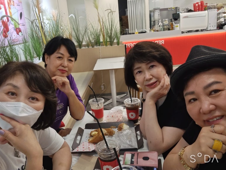 레드애플롯데프리미엄아울렛 이미지