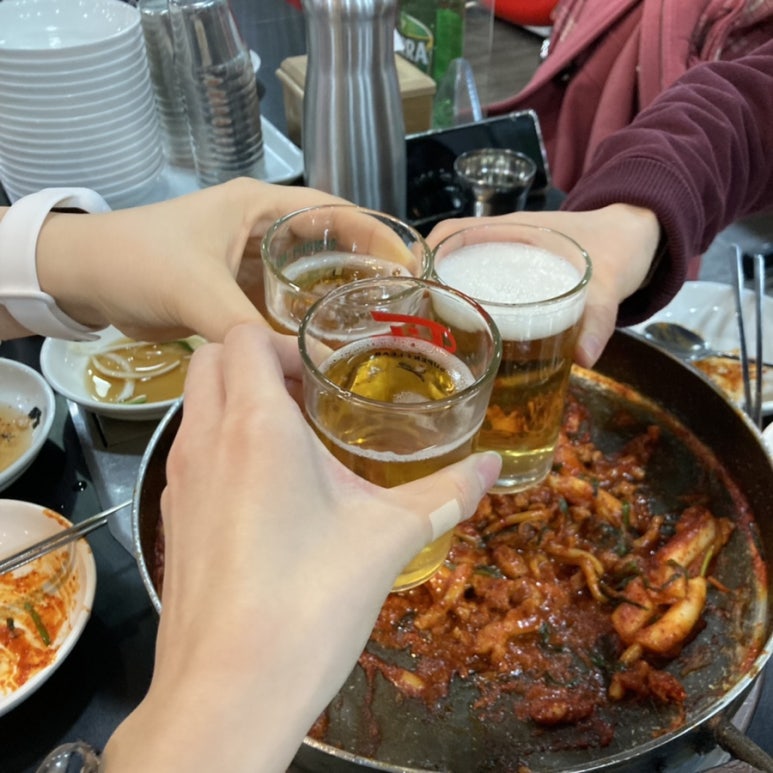 겨울지나봄 이미지