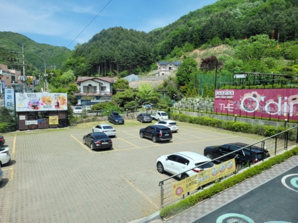 더오딘베이커리카페 이미지