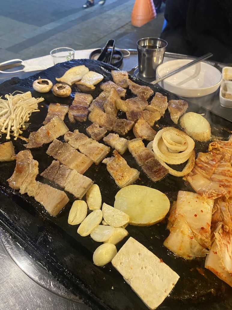 제주골 김치오겹살 이미지