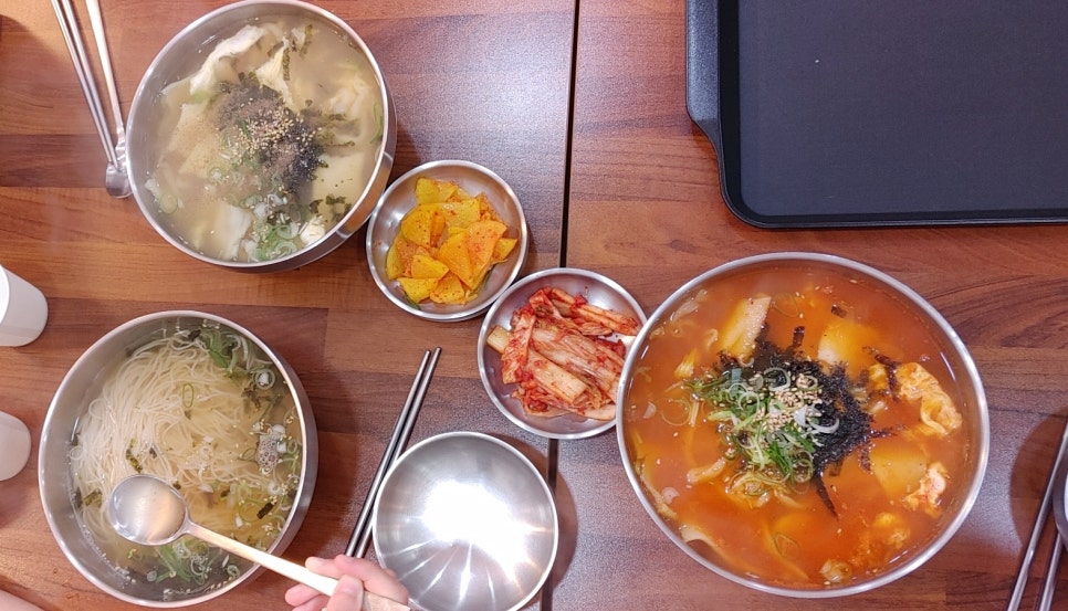 운중동멸치국수 이미지