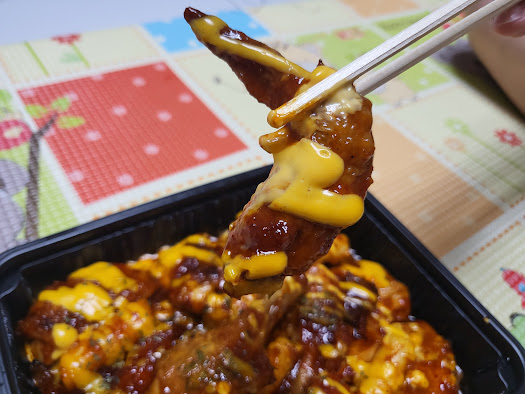 훌랄라치킨 이미지