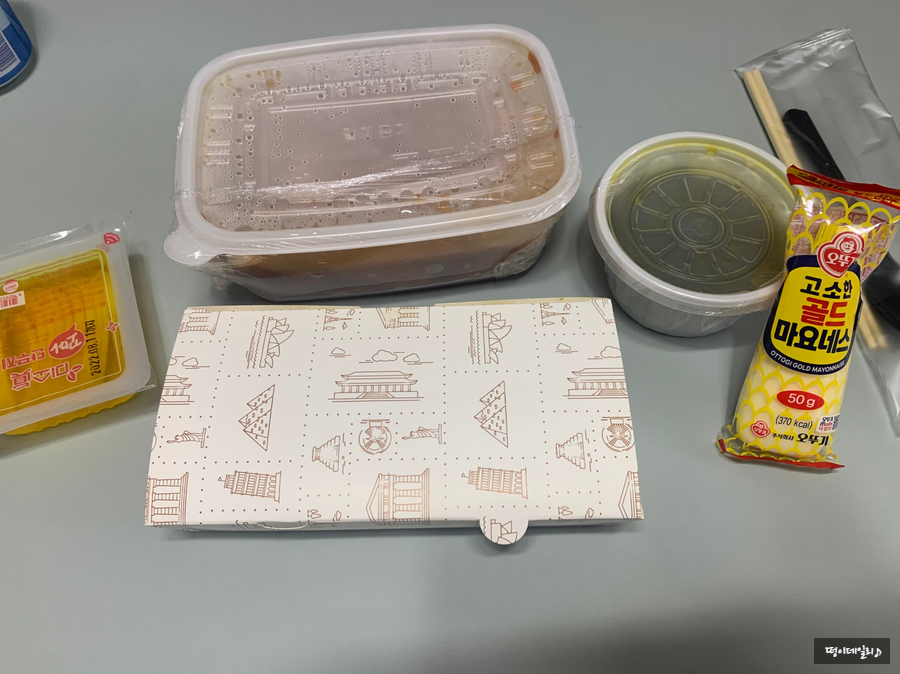 핫땡초김밥 이미지