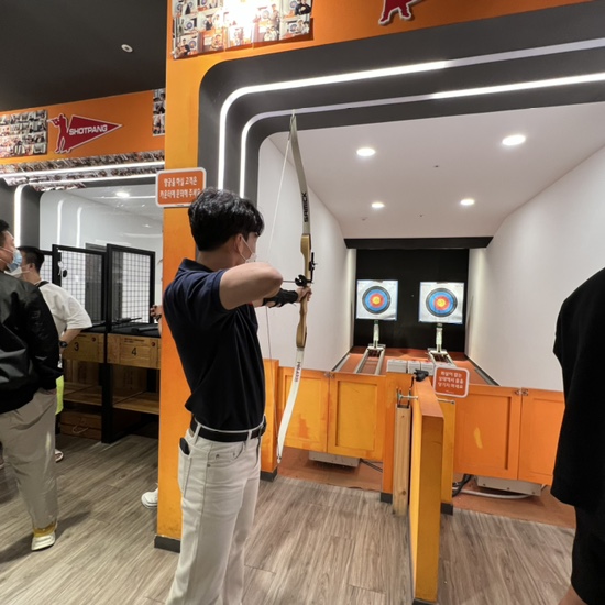 씨제이블루볼링펍 이미지