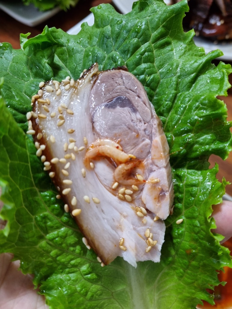 유가네족발 이미지