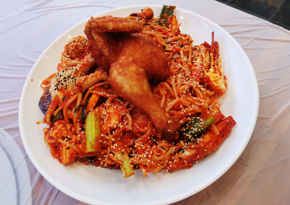 성윤국가대표아구찜앤알곤이찜 이미지