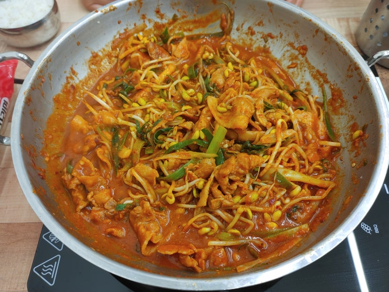 중앙돼지 이미지