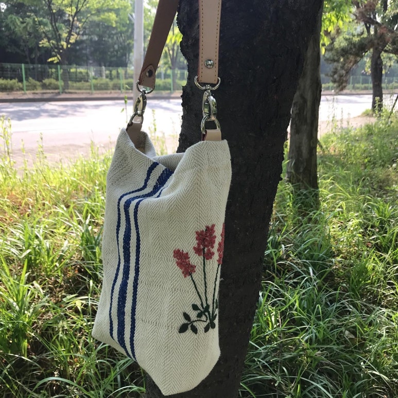 루치아의프랑스자수 이미지