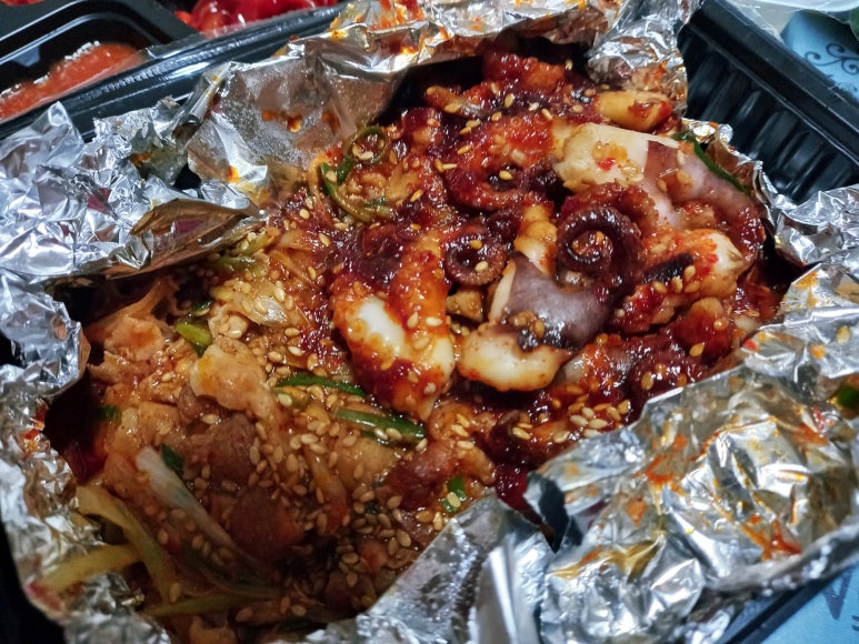 꿀꿀이대패파삼 이미지