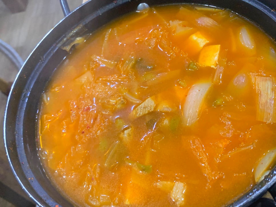 우리돈생돼지김치찌개 이미지