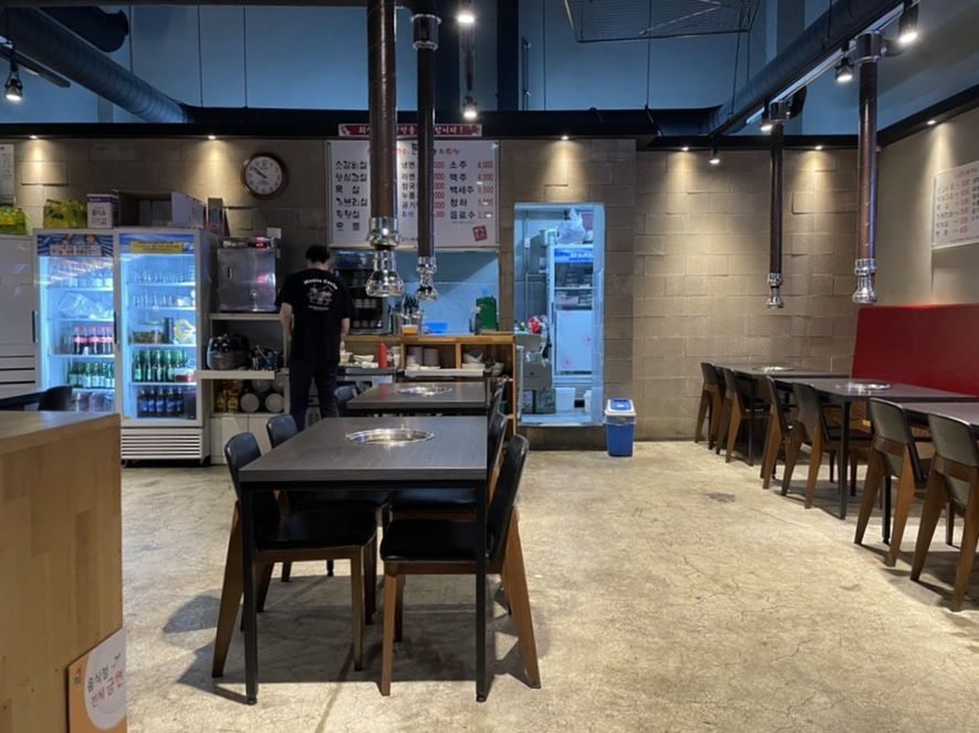 돈가참숯화로구이 이미지