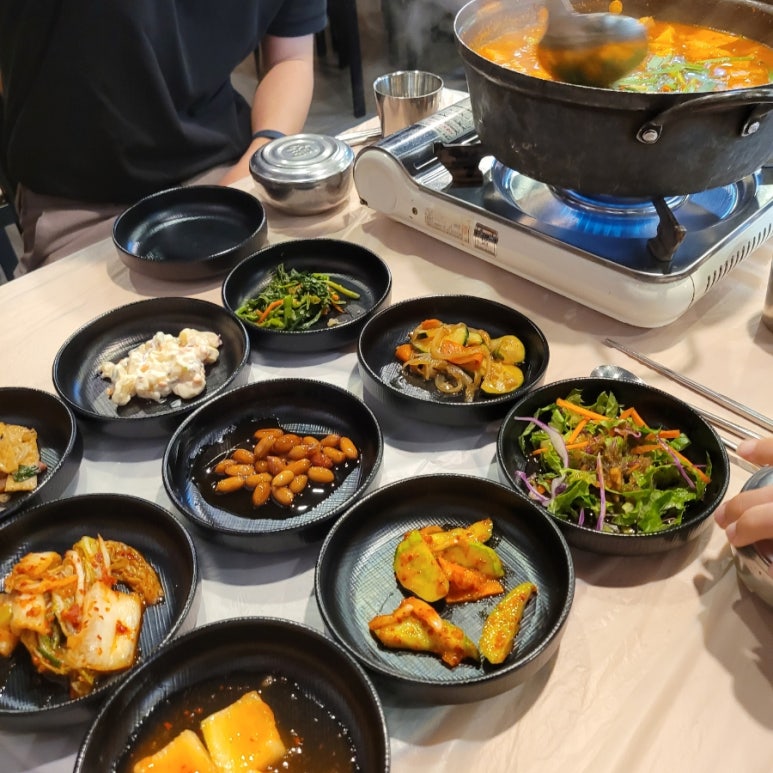 뚱이네반찬 이미지