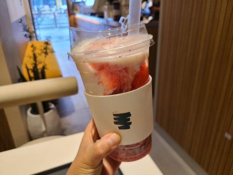 댄싱컵 포항두호점 이미지