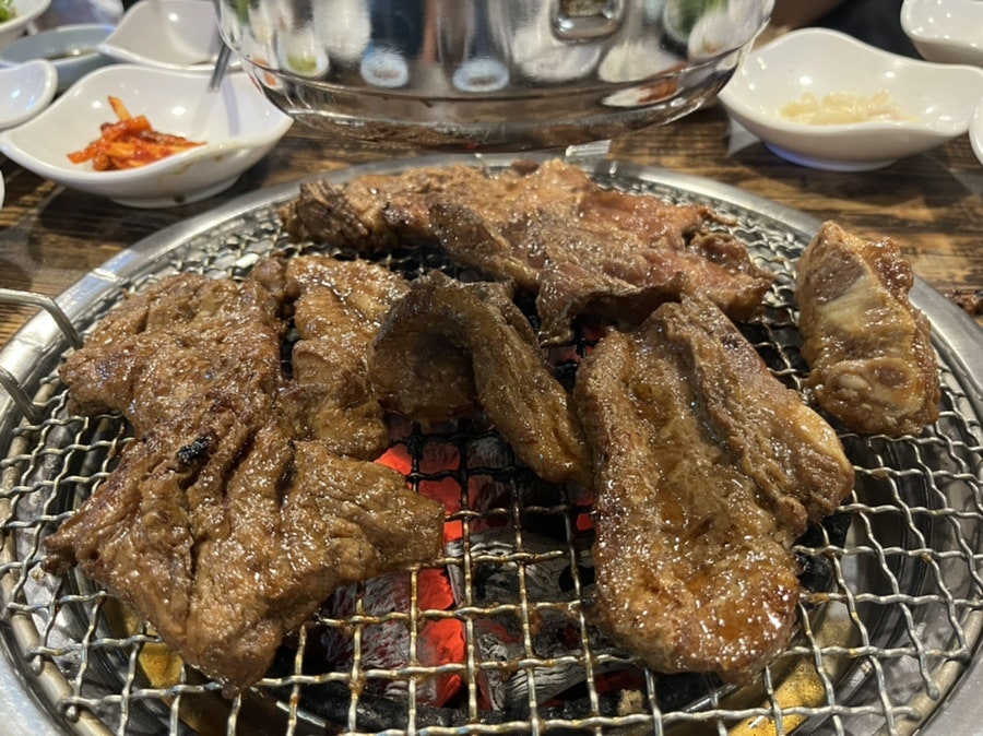 만강숯불갈비 이미지