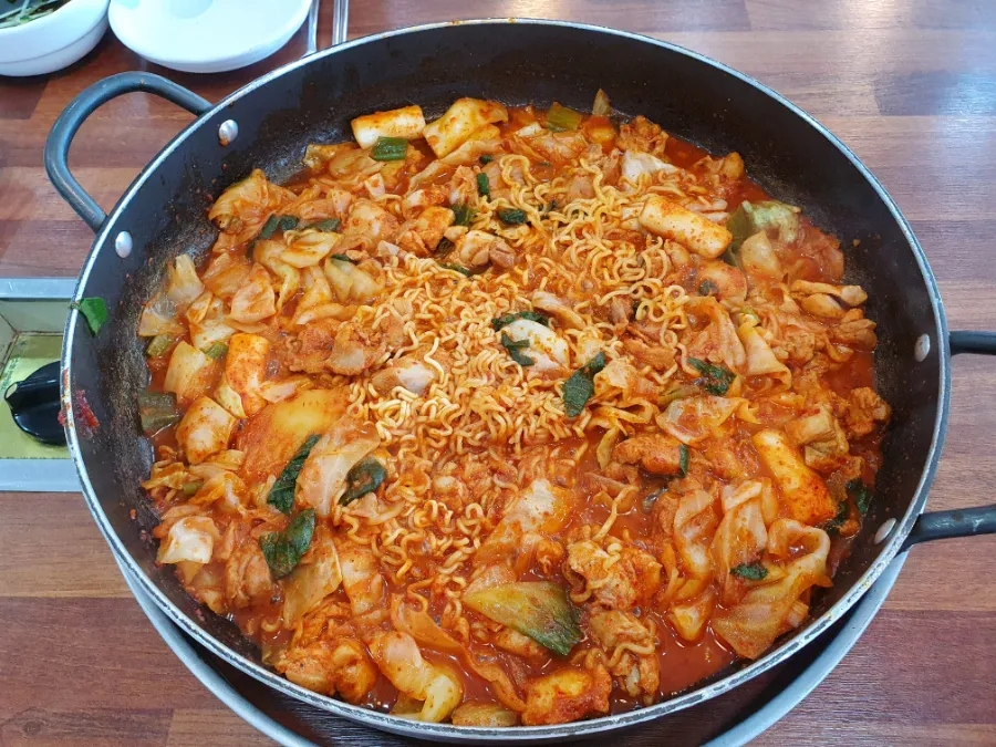행복한닭갈비903 이미지