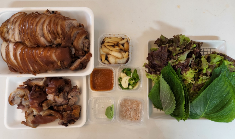 서남놀부왕족발 이미지