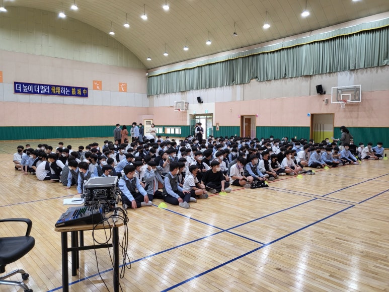 (주)생각엔터테인먼트 이미지