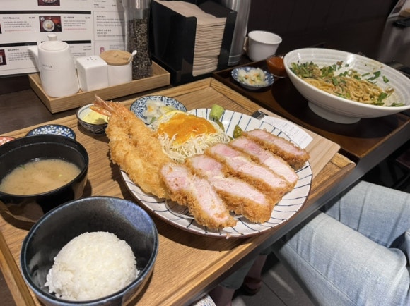 (주)로네펠트티하우스 이미지