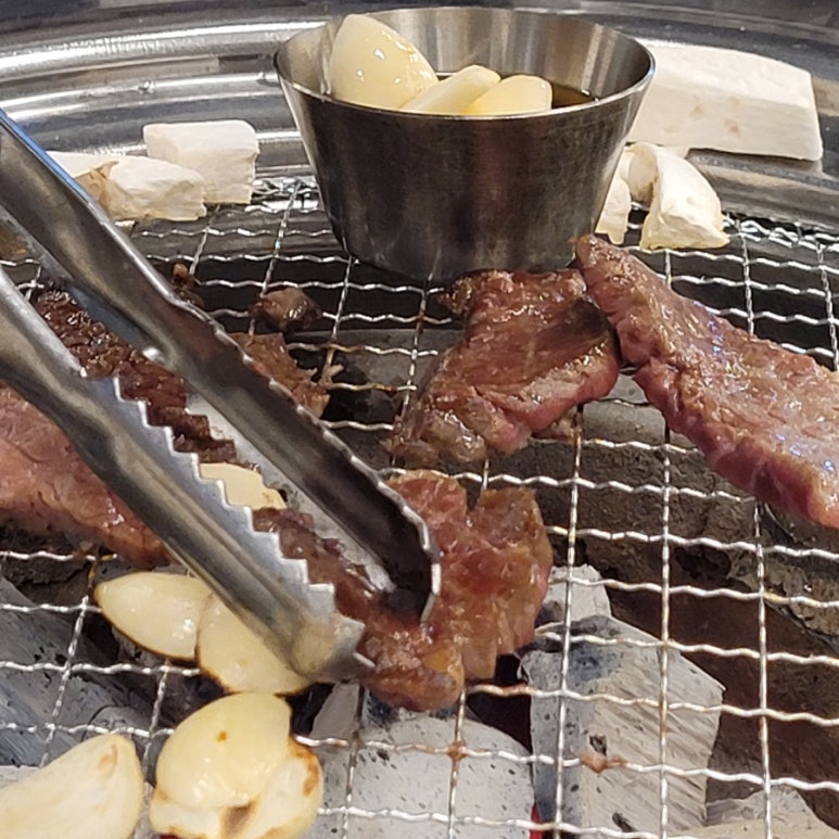 현방오백소갈비살 이미지