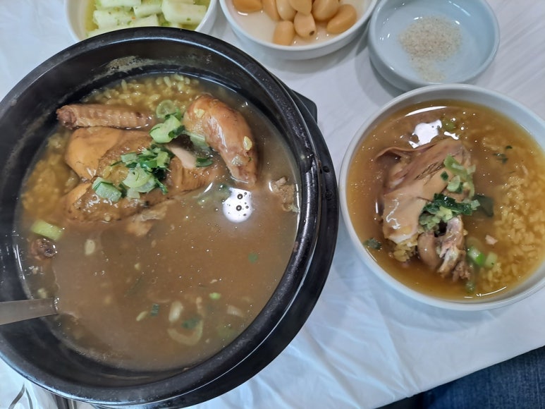 참옻닭 이미지