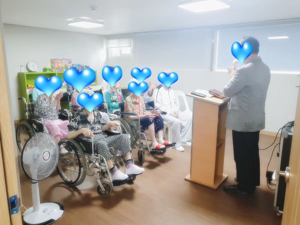 봄날한강요양원 이미지