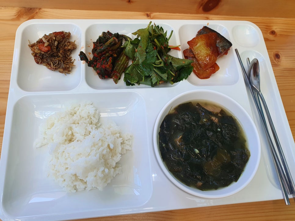청소년수련관구내식당 이미지