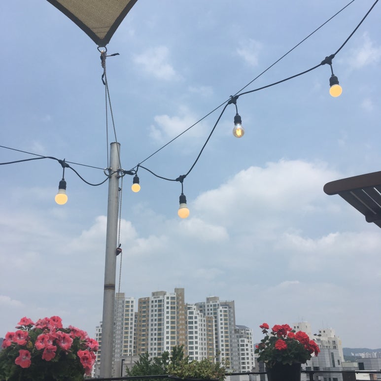 루프탑서산 이미지
