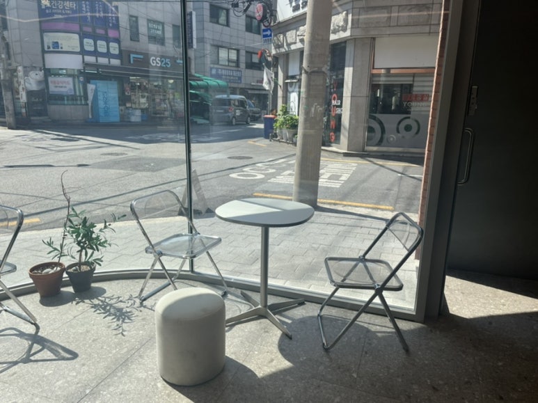 루아르커피바망원 이미지