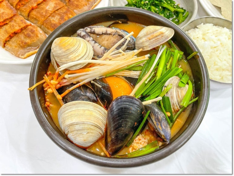 덕이식당 이미지