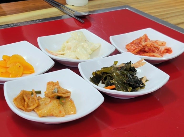 유수암돌판구이 이미지