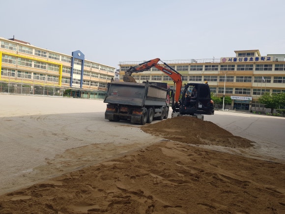 서울신중초등학교 이미지