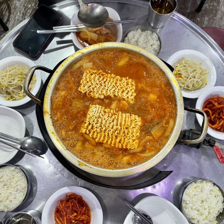 김동진장호왕곱창 이미지
