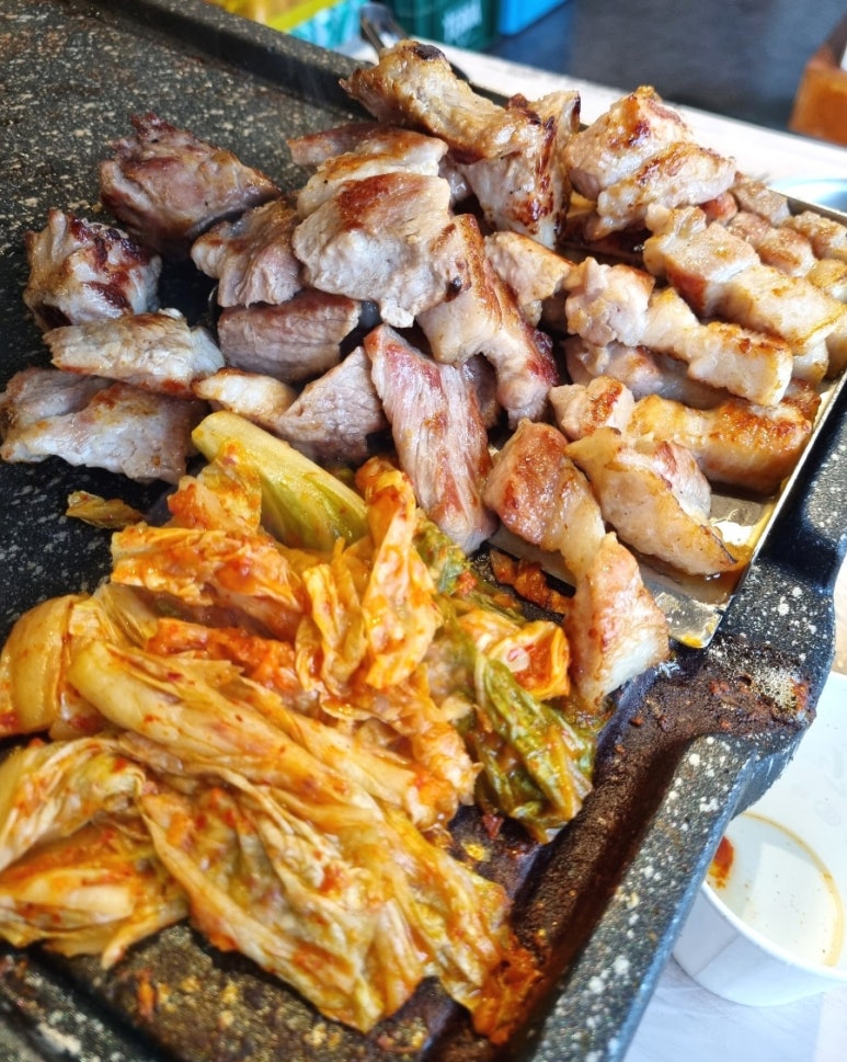 하남돼지집 홍대입구역점 이미지