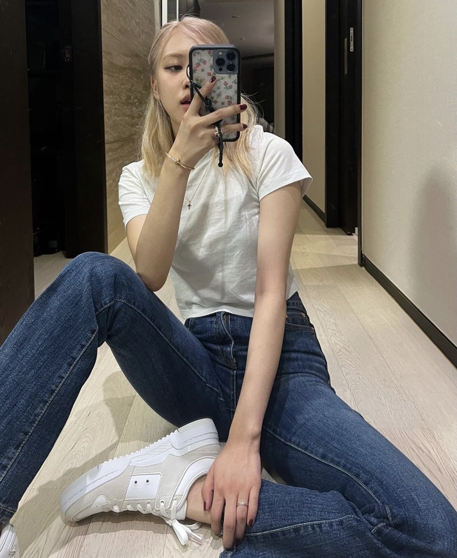 이즈로제 이미지