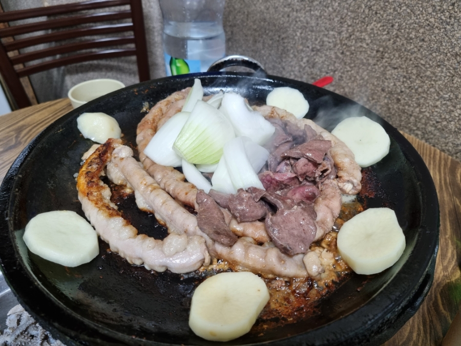 우락소곱창구이 이미지
