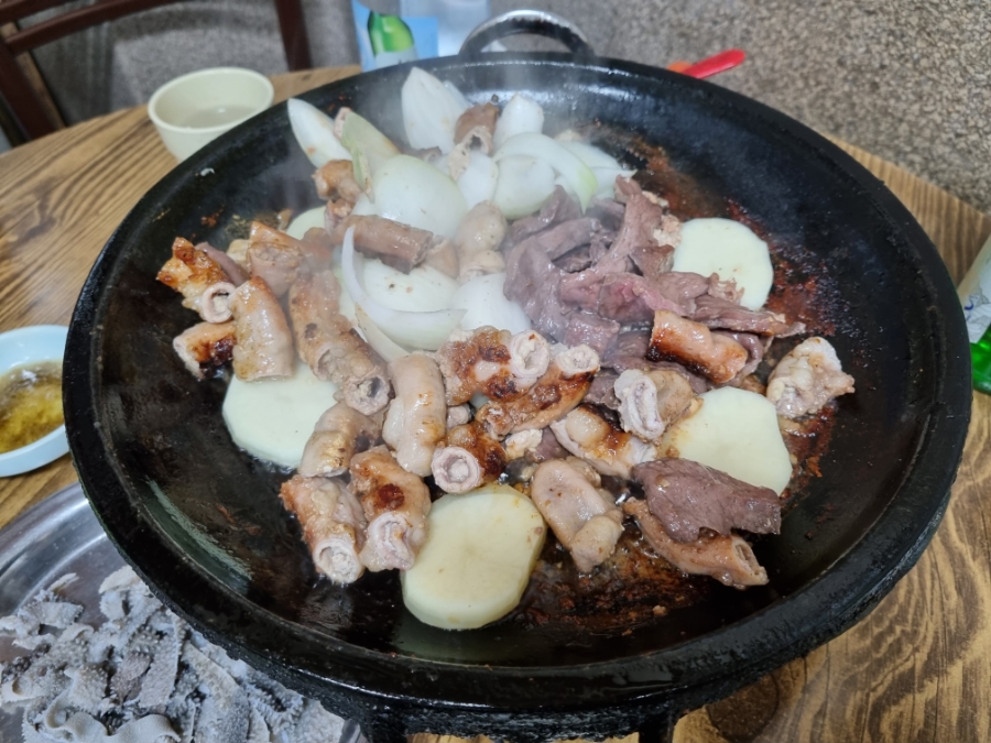 우락소곱창구이 이미지
