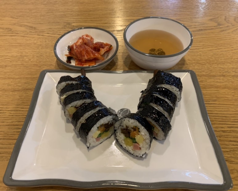 김정희김밥 이미지