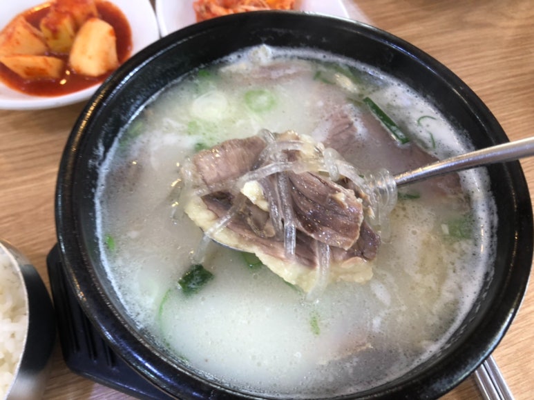 전통가마솥진국 이미지