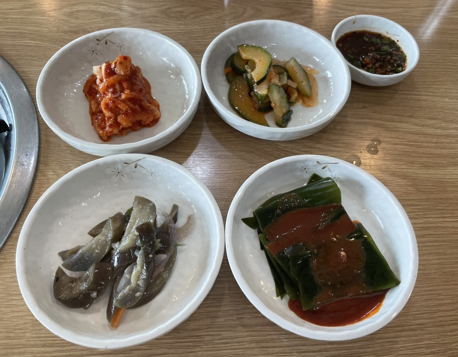 가마솥 콩 품었네 이미지
