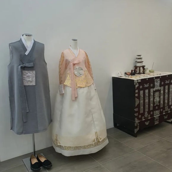 아띠아리한복 이미지