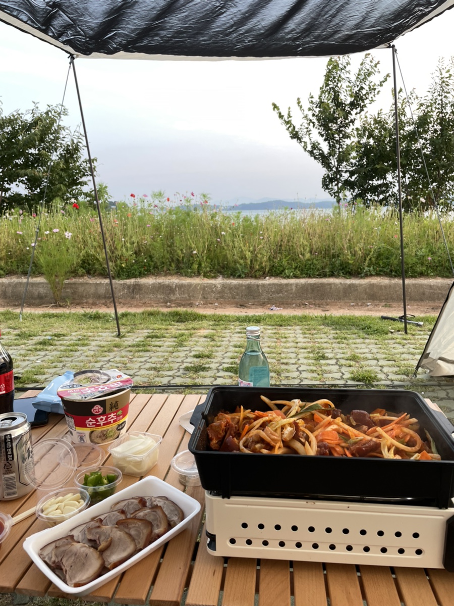 이동천석쇠불닭발 이미지