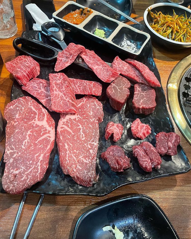 압구정육식당 이미지