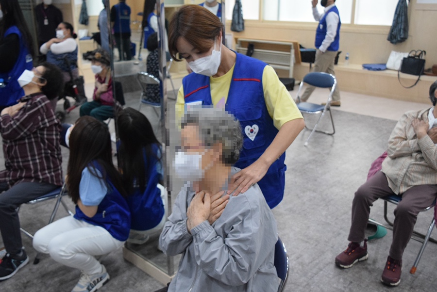 한국시니어케어 이미지